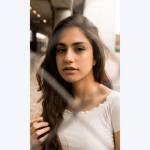 Lucy Monnet Profile Picture
