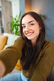 NainaTalwar Profile Picture
